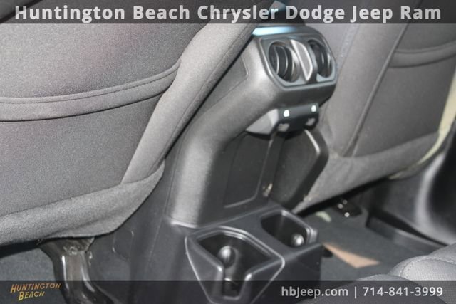 Used 2022 Jeep Wrangler Unlimited Sport image 34