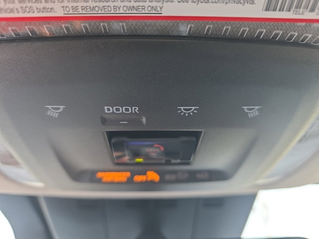 New 2026 Toyota Prius Plug-In Hybrid FWD image 25
