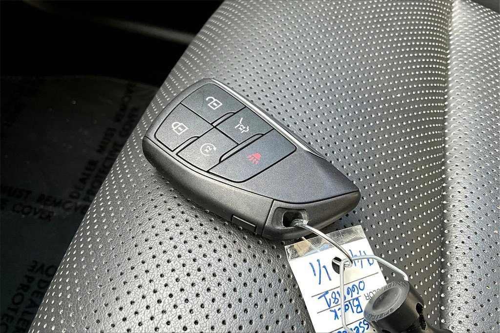 Used 2023 Buick Envision Essence image 11