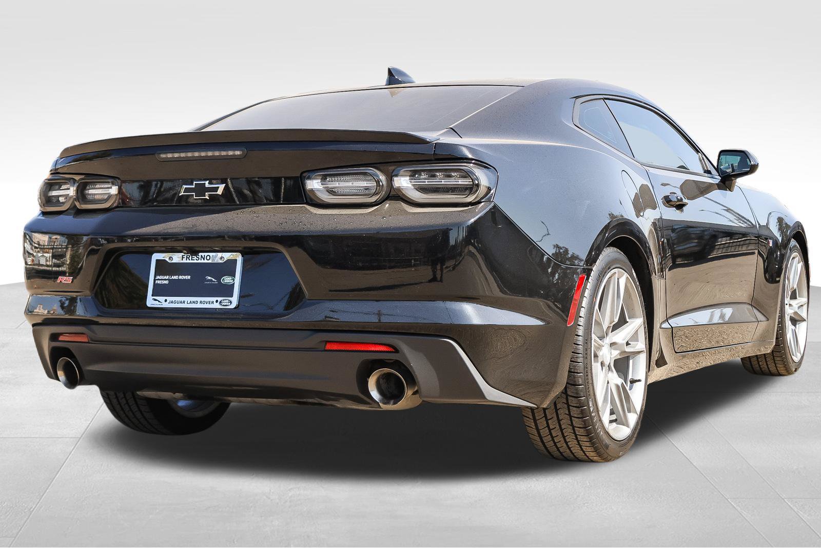 Used 2021 Chevrolet Camaro LT w/ RS Package RWD image 5