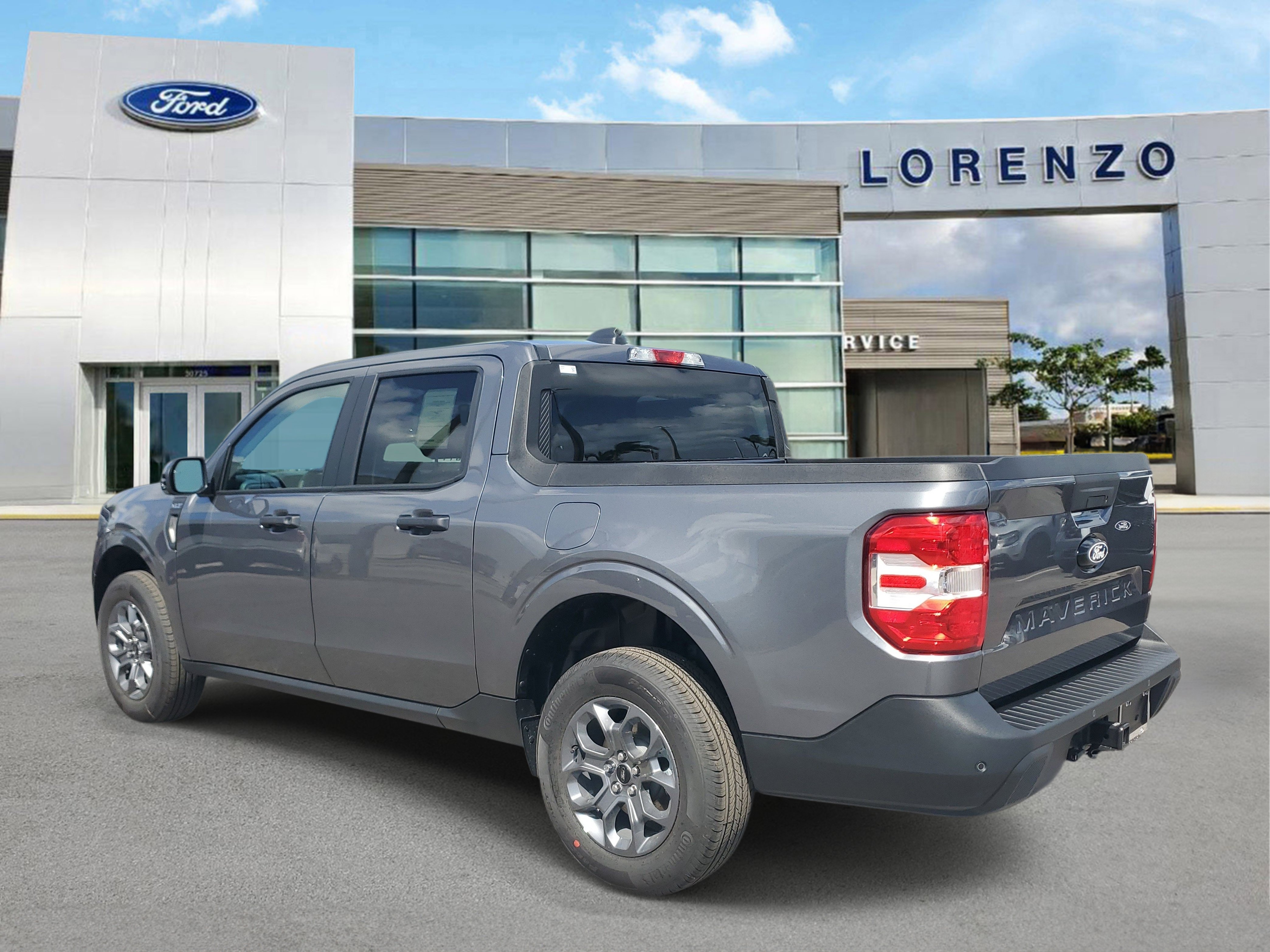 New 2026 Ford Maverick XLT w/ XLT Luxury Package FWD image 6
