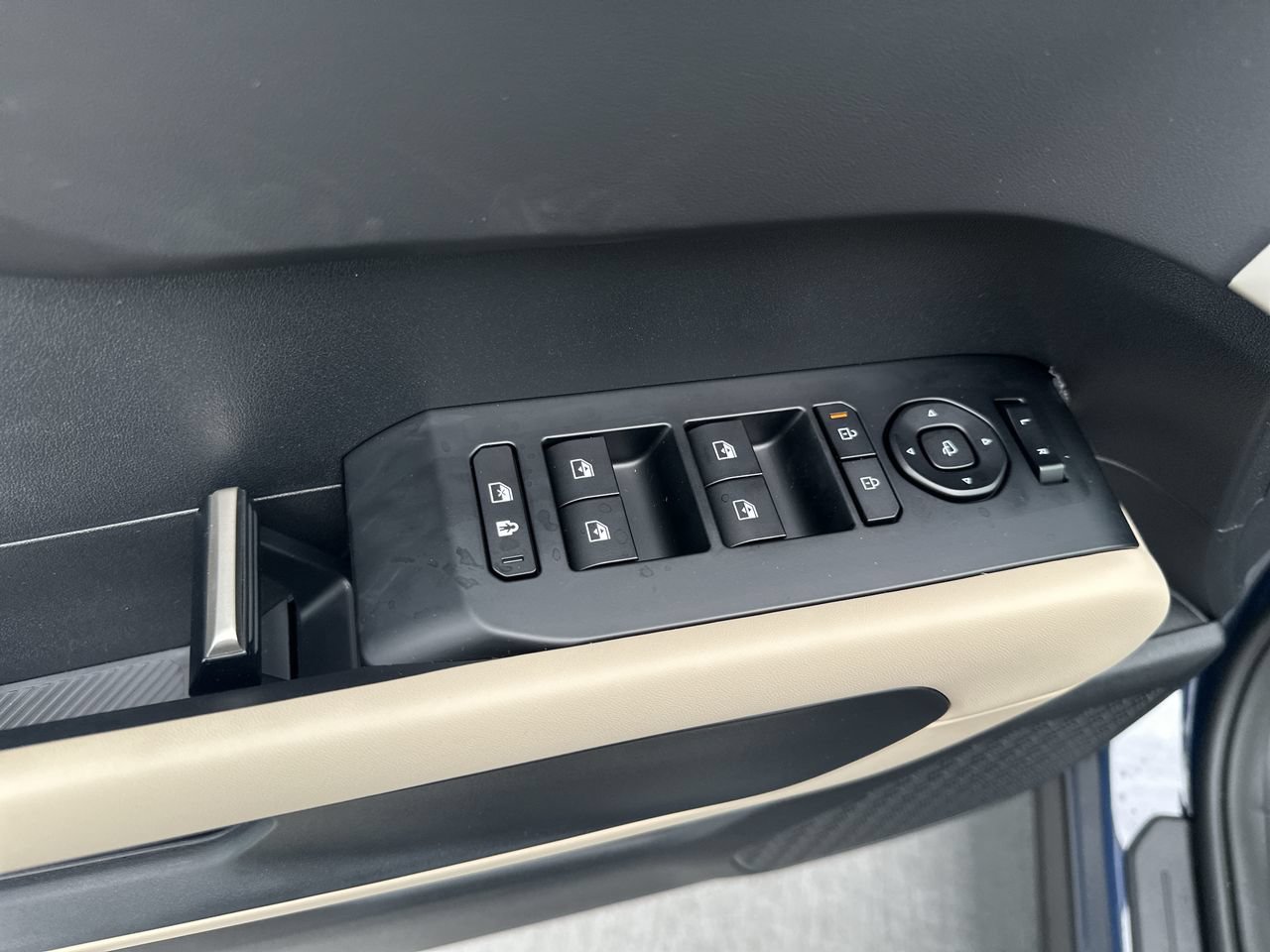 New 2027 Kia Telluride EX FWD image 3