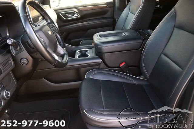 Used 2023 Chevrolet Suburban Premier RWD image 14