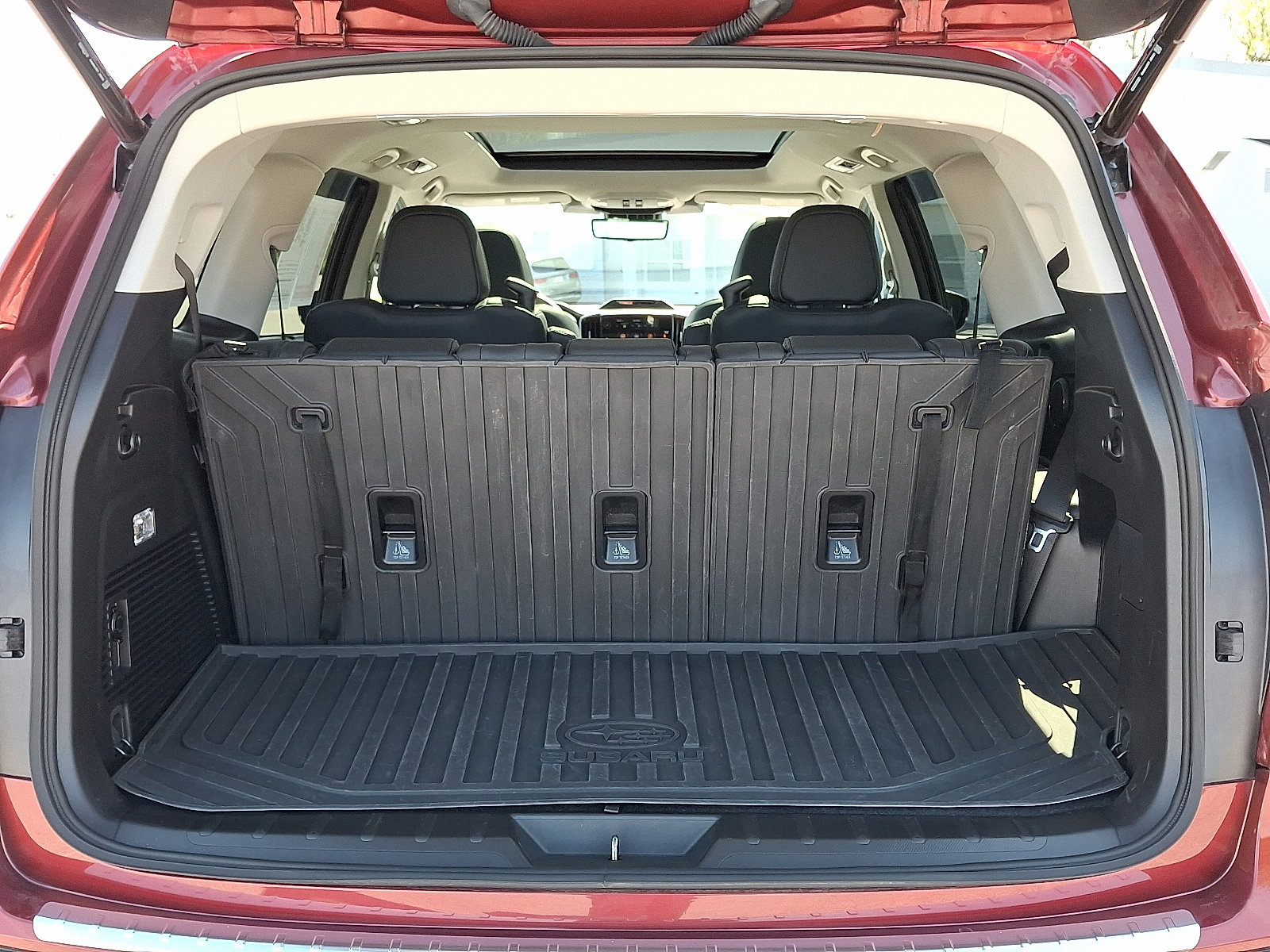Used 2024 Subaru Ascent Touring image 7
