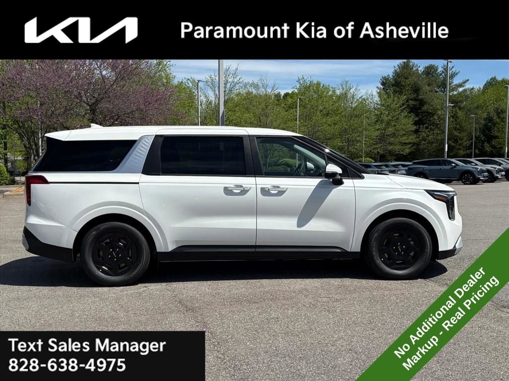 New 2026 Kia Carnival FWD image 6