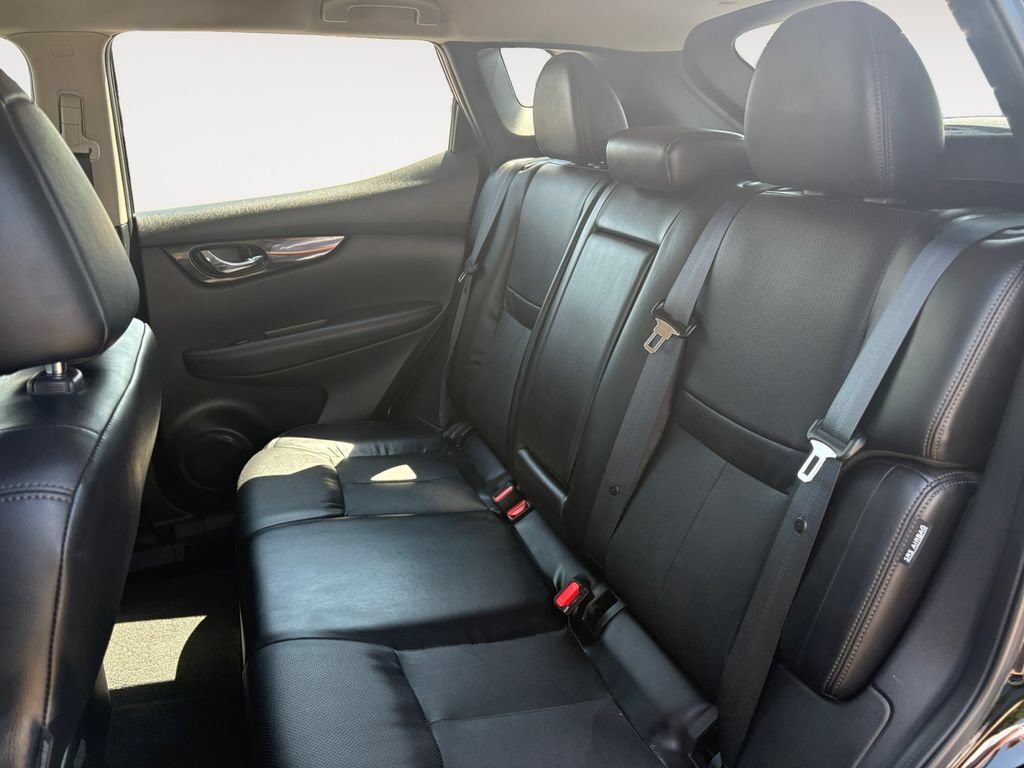 Used 2022 Nissan Rogue Sport SL AWD/4WD image 13
