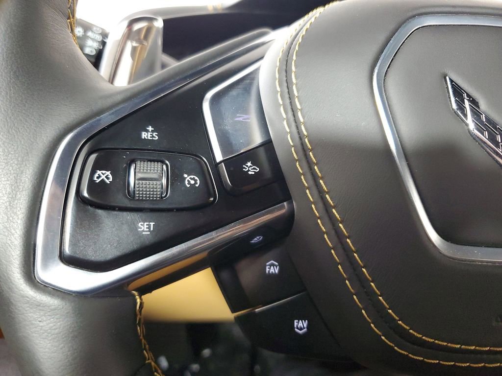 Used 2024 Chevrolet Corvette Stingray Premium Conv w/ Z51 Performance Package RWD image 16