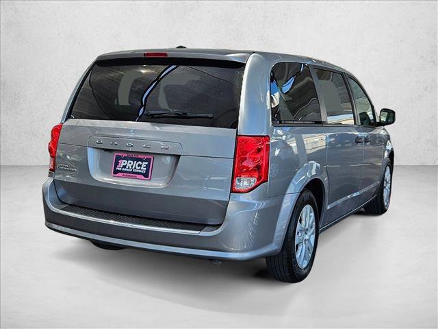 Used 2019 Dodge Grand Caravan SE w/ UConnect Hands-Free Group image 5