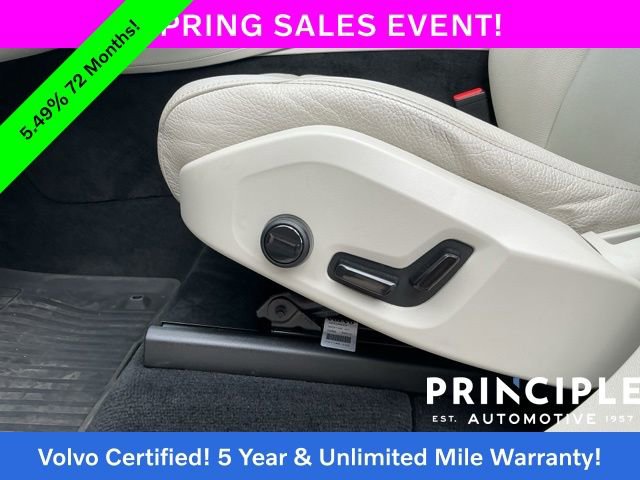 Certified 2023 Volvo XC90 B5 Plus AWD/4WD image 31