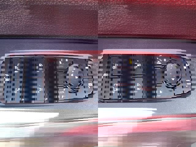 Certified 2025 Nissan Pathfinder Rock Creek AWD/4WD image 8