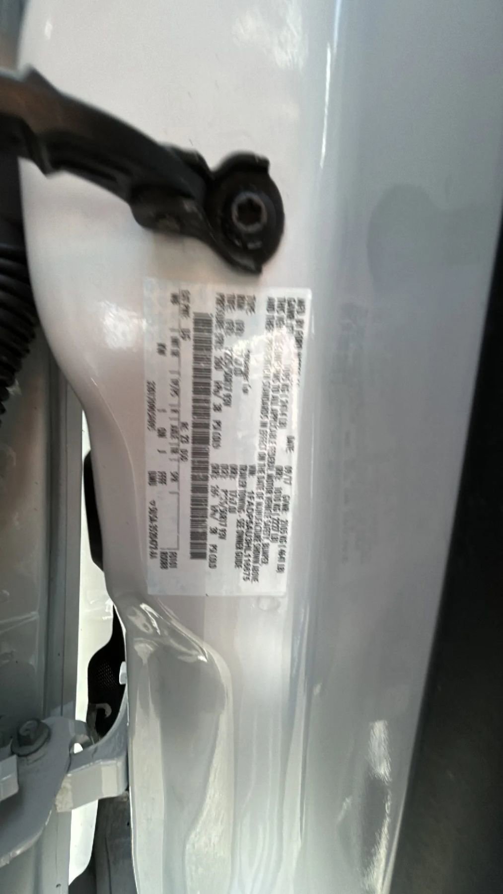 Used 2017 Ford C-MAX SE w/ Interior Protection Package FWD image 23