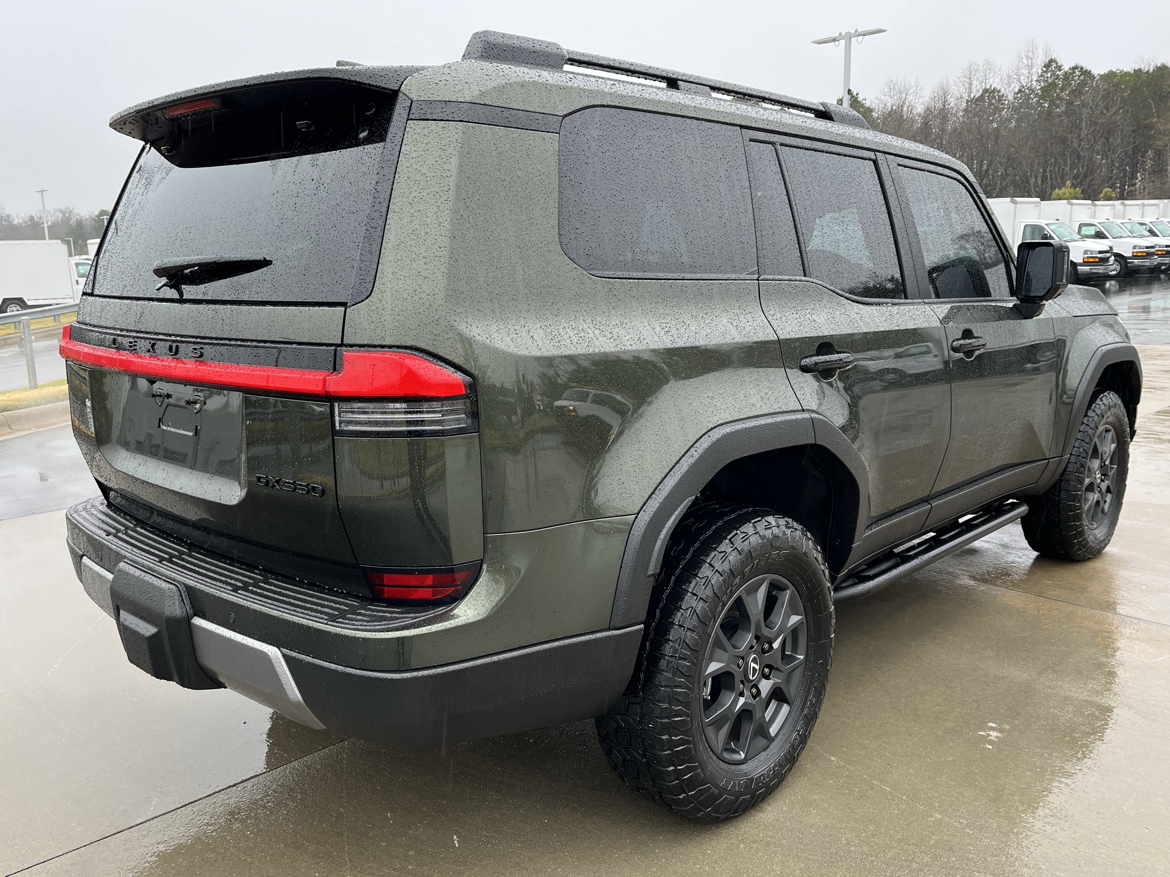 Used 2025 Lexus GX 550 w/ Accessory Package (32) image 7