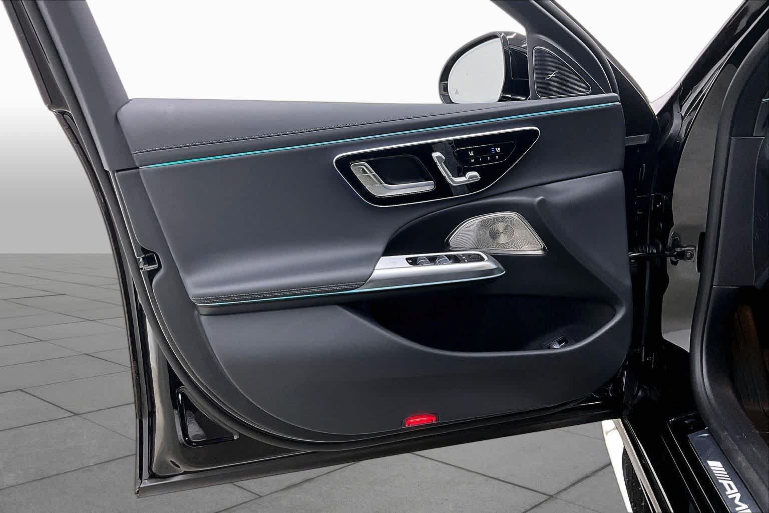 New 2026 Mercedes-Benz E 53 AMG e 4MATIC Sedan image 10