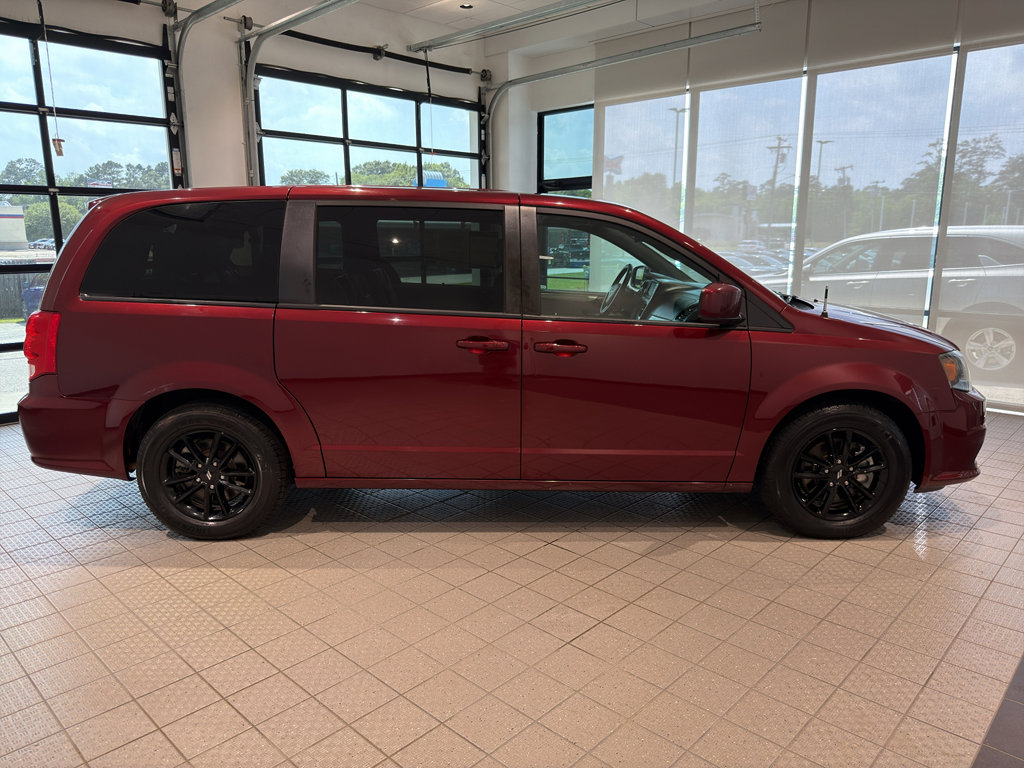 Used 2020 Dodge Grand Caravan GT FWD image 6