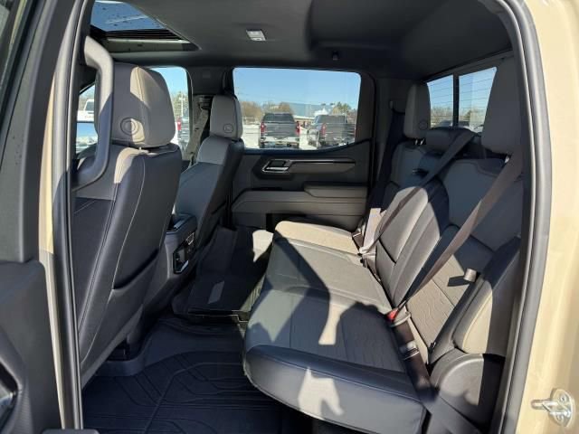 Used 2023 Chevrolet Silverado 1500 ZR2 w/ Technology Package image 14