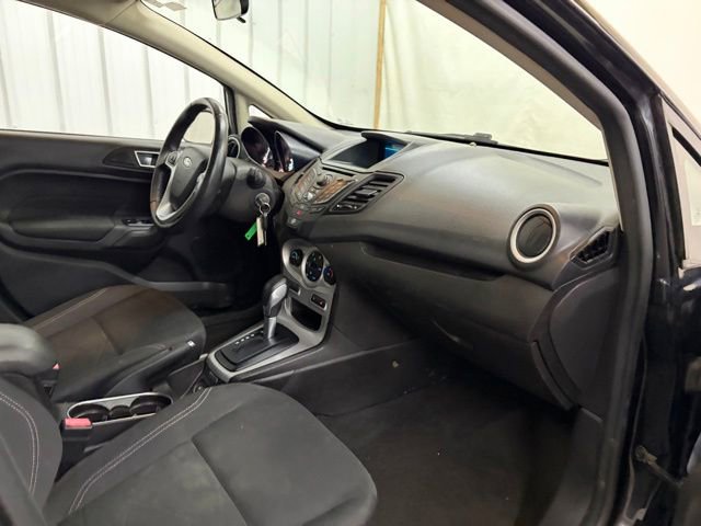 Used 2015 Ford Fiesta SE w/ Comfort Package FWD image 21