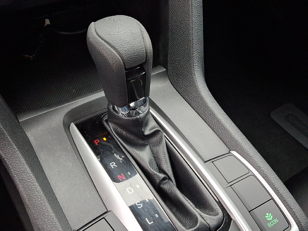 Used 2020 Honda Civic LX image 14
