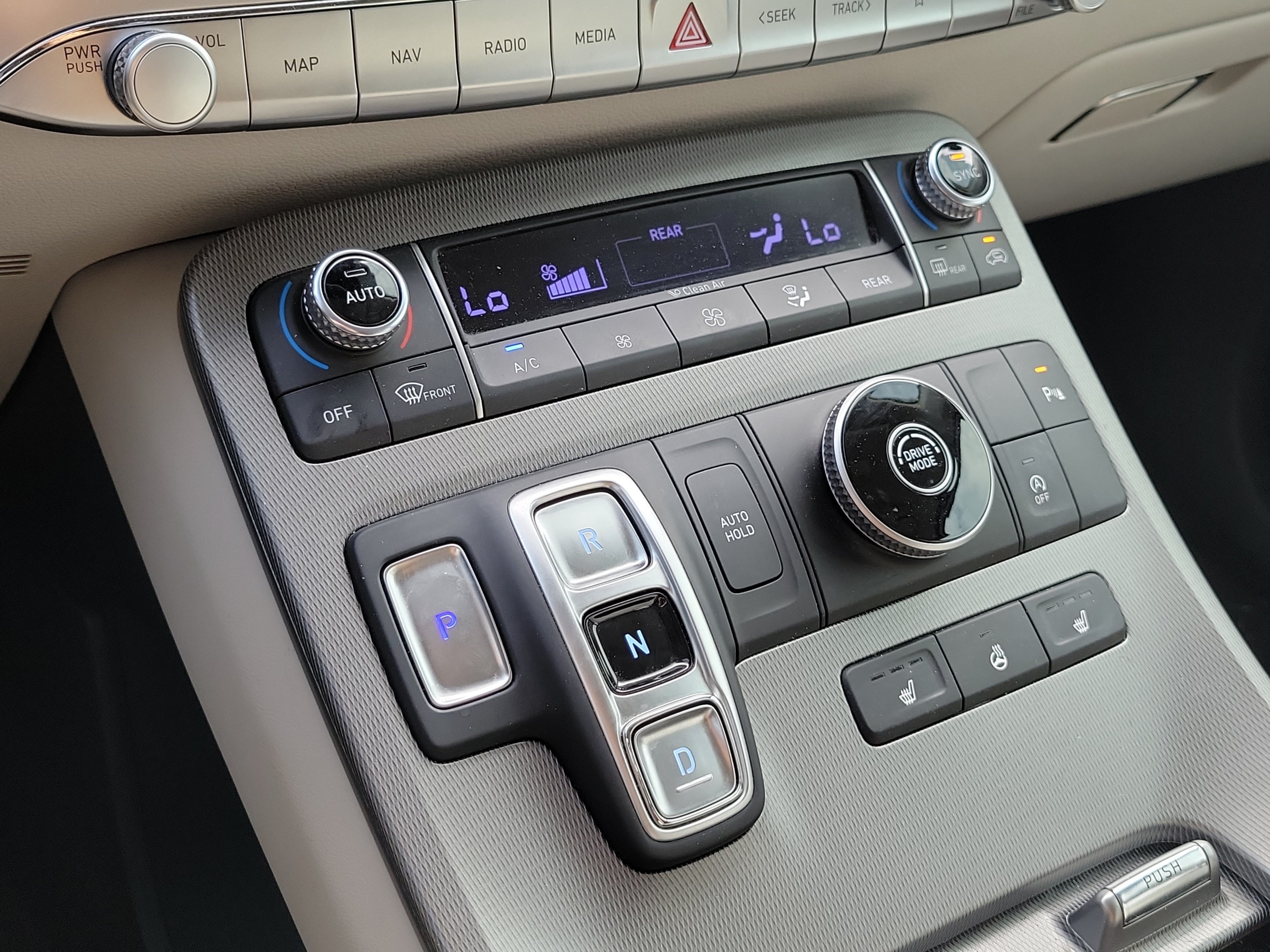 Used 2021 Hyundai Palisade SEL w/ Premium Package FWD image 37