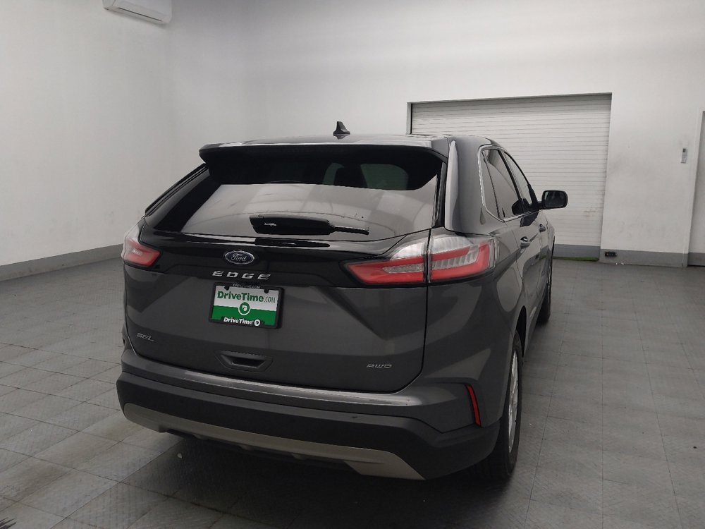 Used 2023 Ford Edge SEL image 9