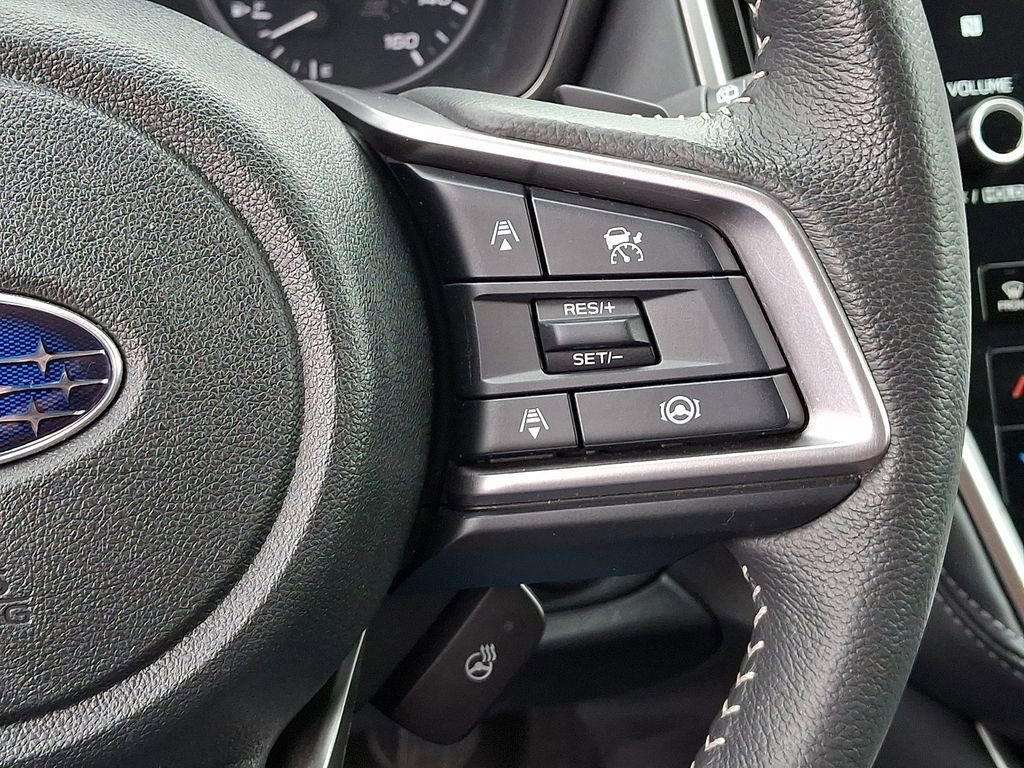 Used 2025 Subaru Outback Limited image 25