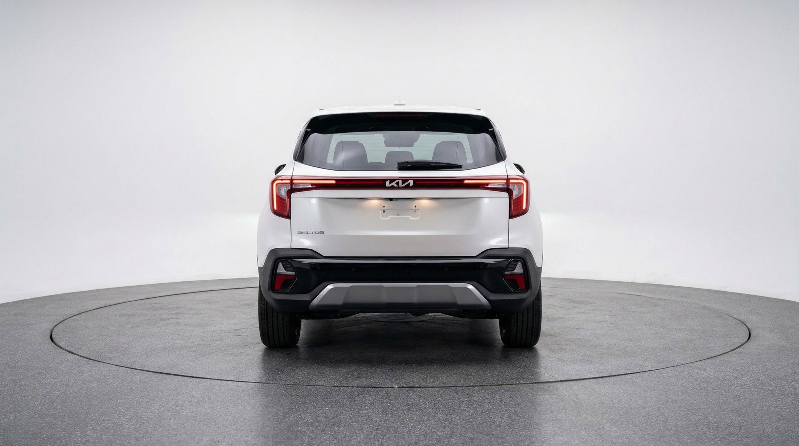 Used 2025 Kia Seltos S FWD image 7