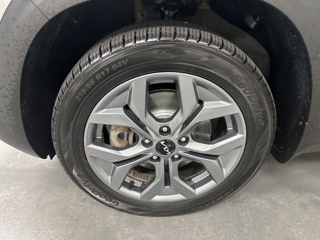 Used 2024 Kia Seltos LX AWD/4WD image 24