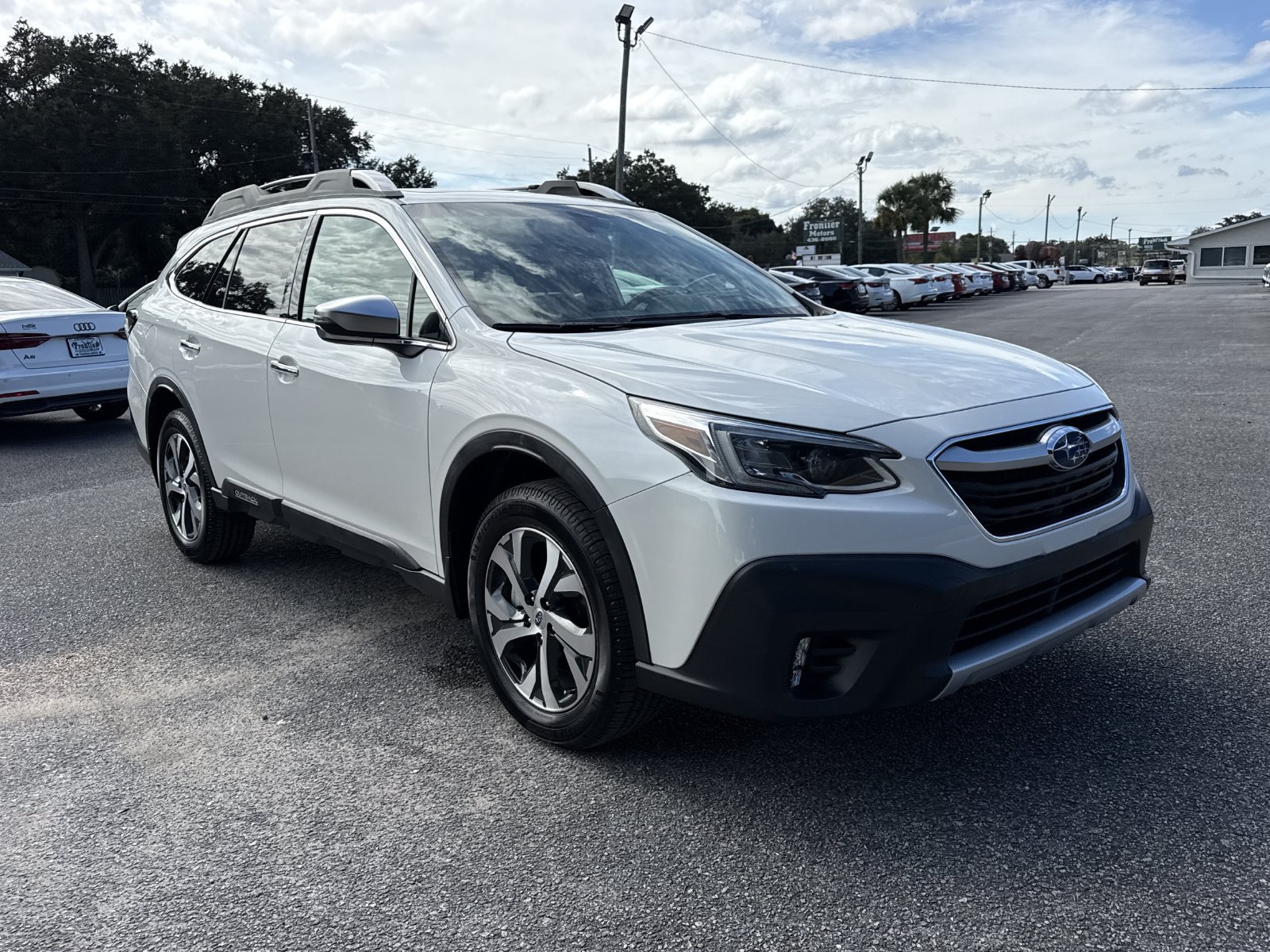 Used 2021 Subaru Outback Touring XT AWD/4WD image 7
