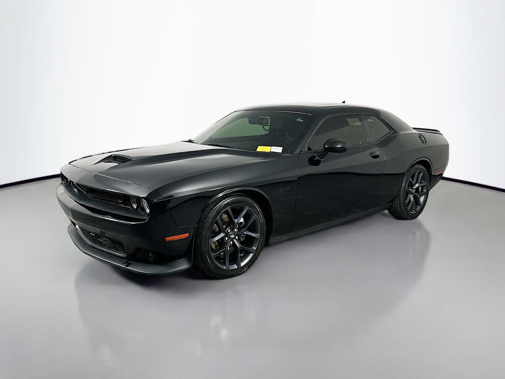 Used 2023 Dodge Challenger R/T w/ Plus Package RWD video 3
