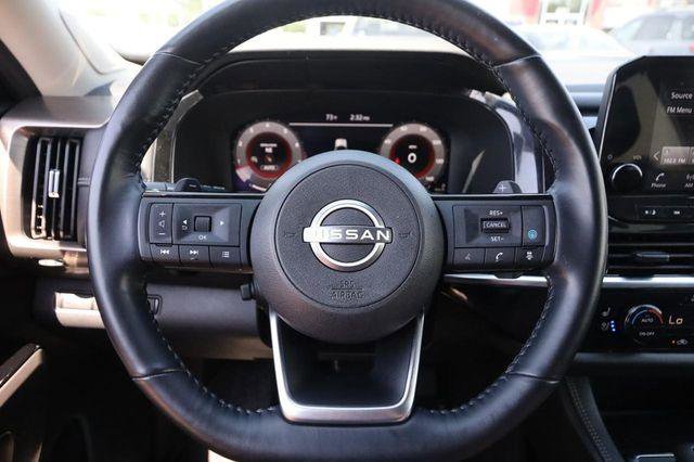 Used 2023 Nissan Pathfinder Platinum w/ Lighting Package (N92) AWD/4WD image 13