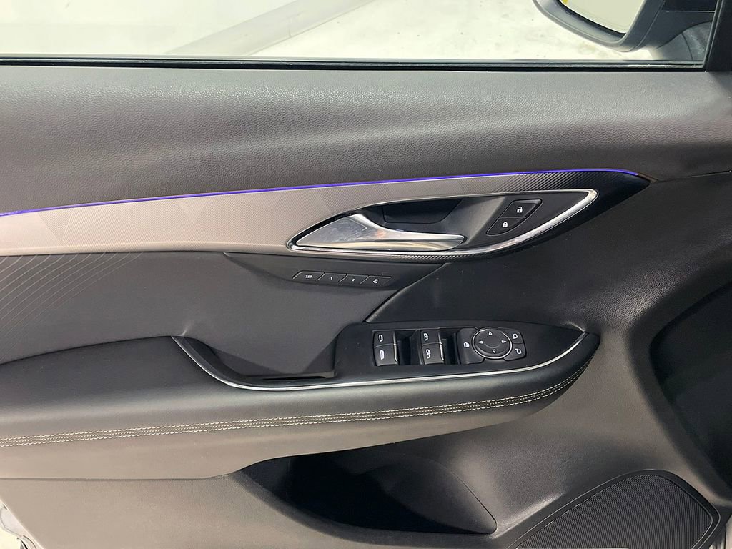 Used 2025 Buick Envision Sport Touring image 18