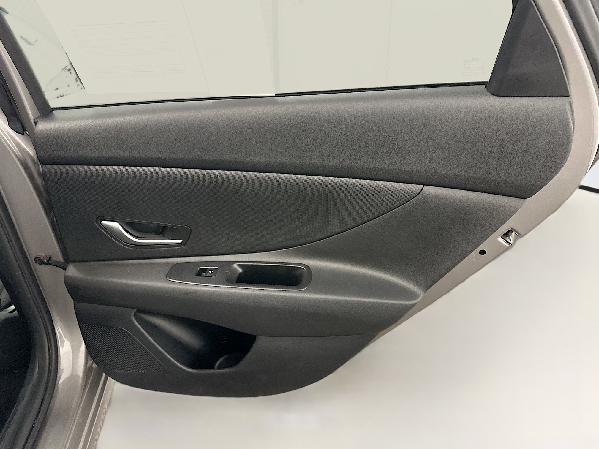 Used 2022 Hyundai Elantra SEL image 30