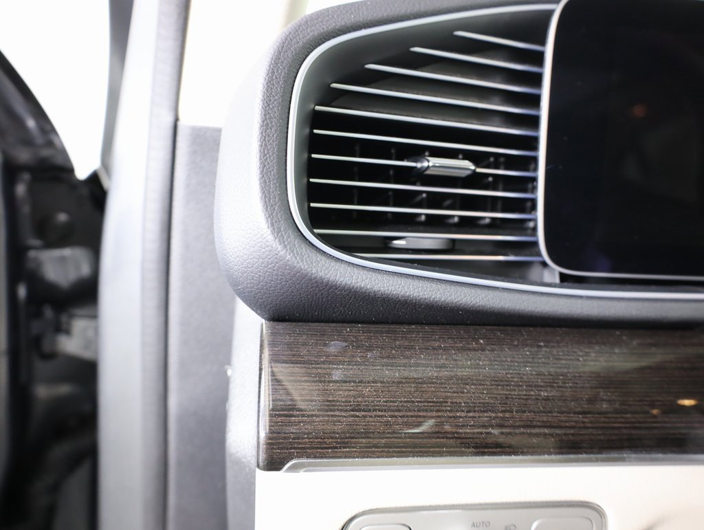 Certified 2025 Mercedes-Benz GLE 350 4MATIC image 11