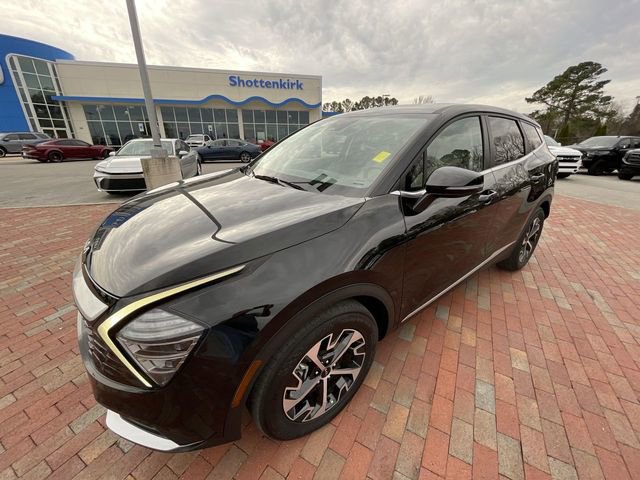 Used 2025 Kia Sportage EX image 26