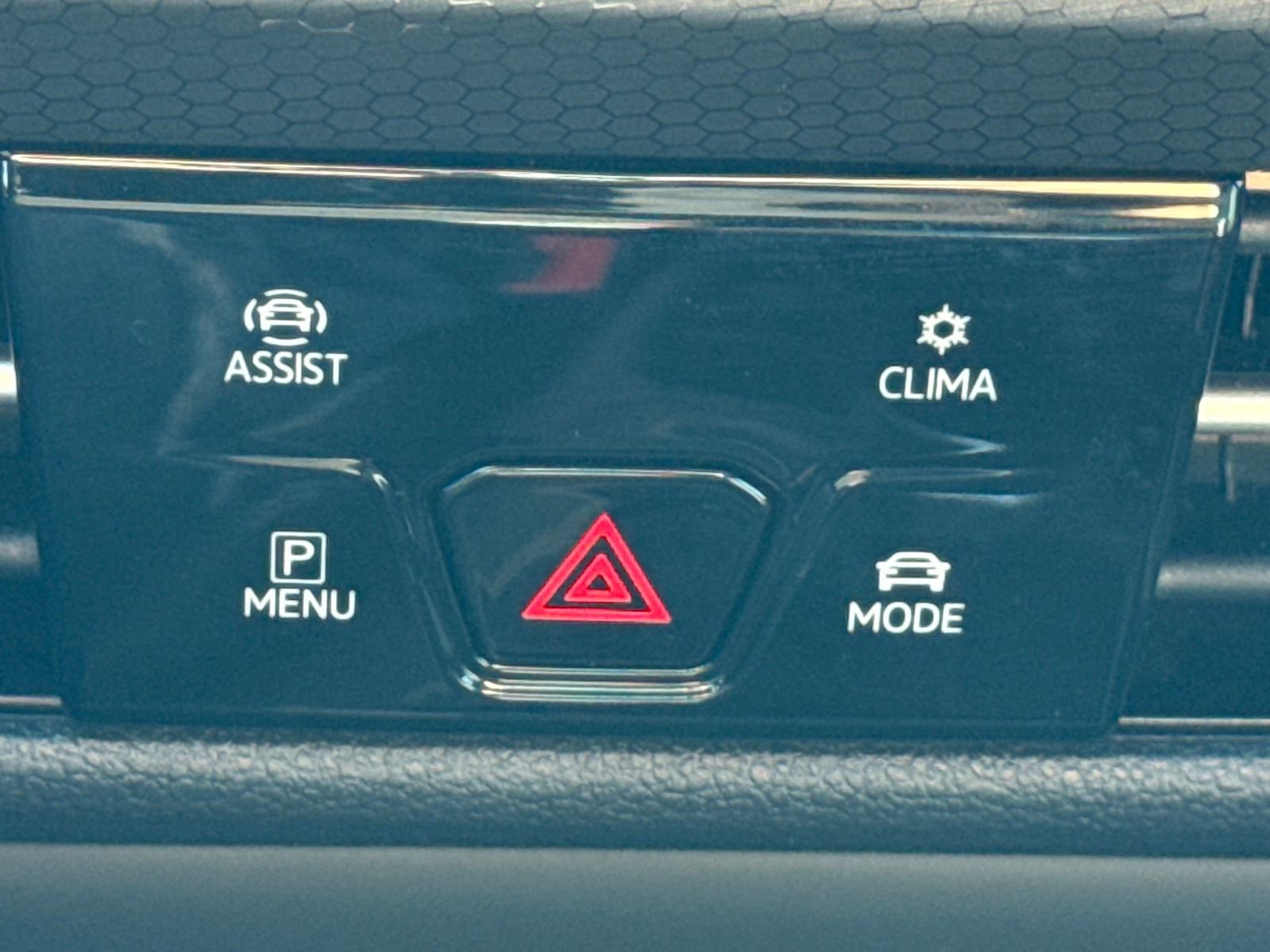 Certified 2022 Volkswagen GTI SE w/ SE Leather Package image 36