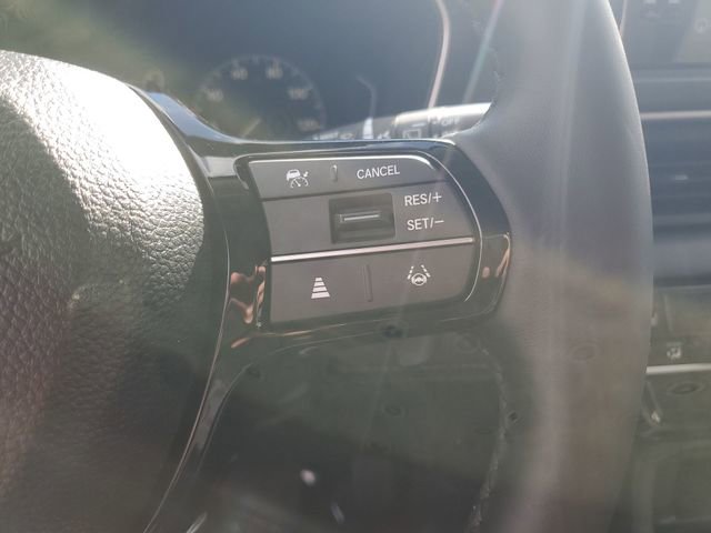 New 2025 Honda Pilot Touring image 33