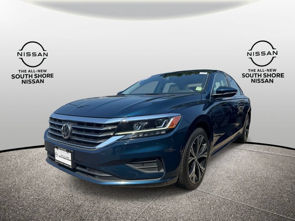 Used 2020 Volkswagen Passat 2.0T SEL FWD image 4