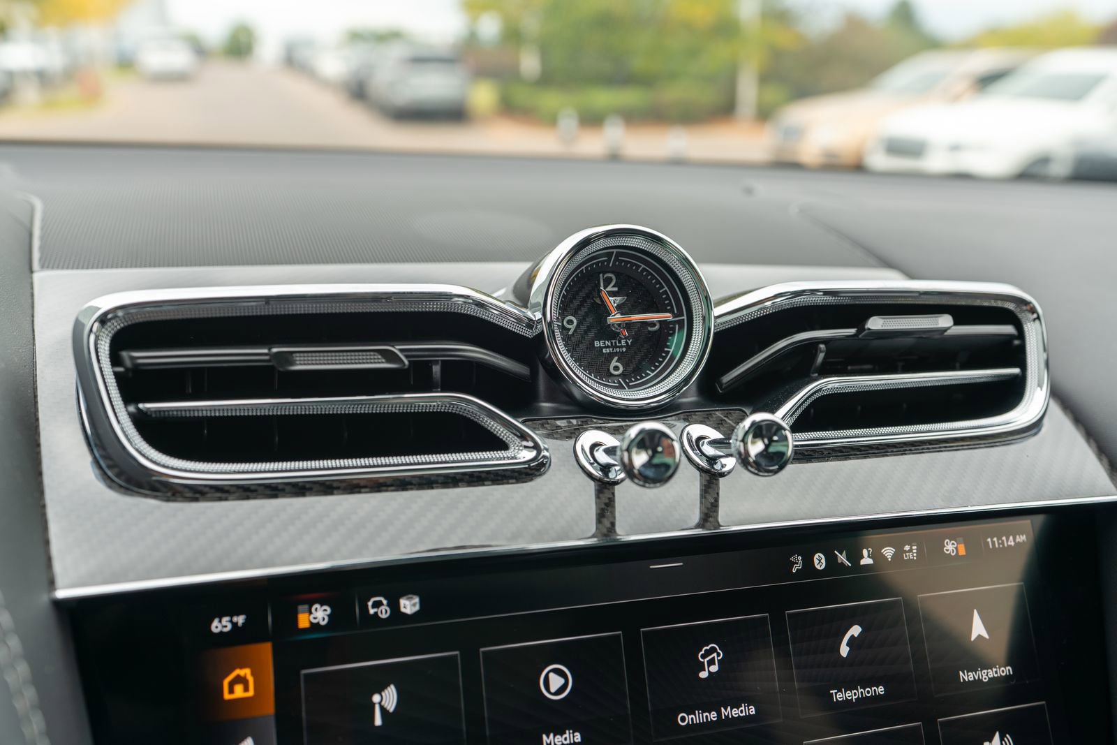 New 2025 Bentley Bentayga image 28