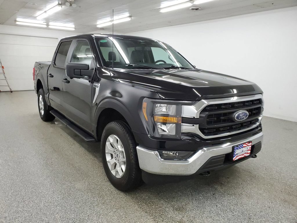 Used 2023 Ford F150 XLT w/ Trailer Tow Package AWD/4WD image 3