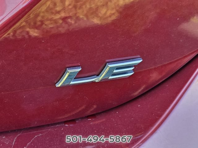 Used 2021 Toyota Camry LE FWD image 10