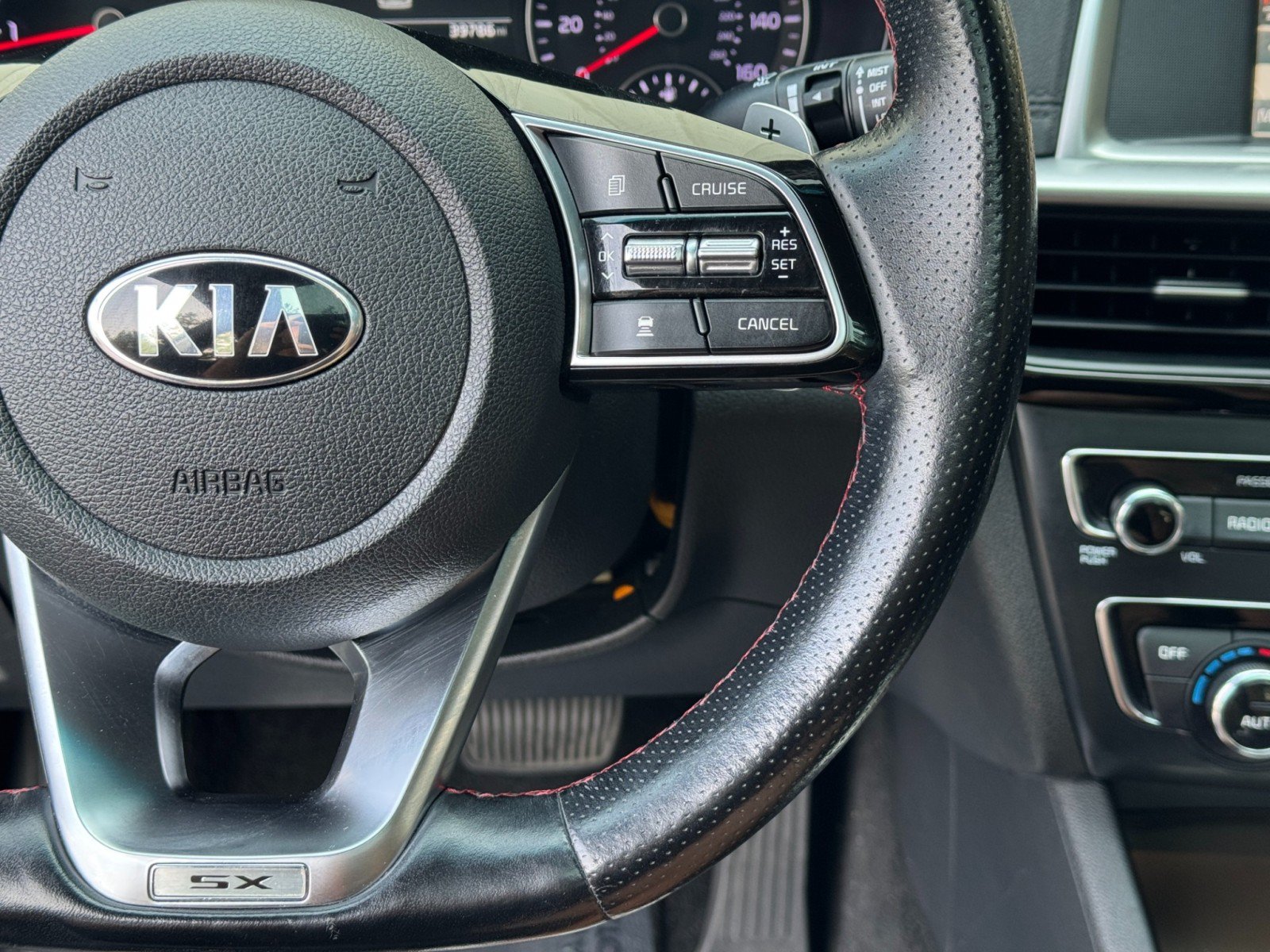 Used 2020 Kia Optima SX FWD image 20