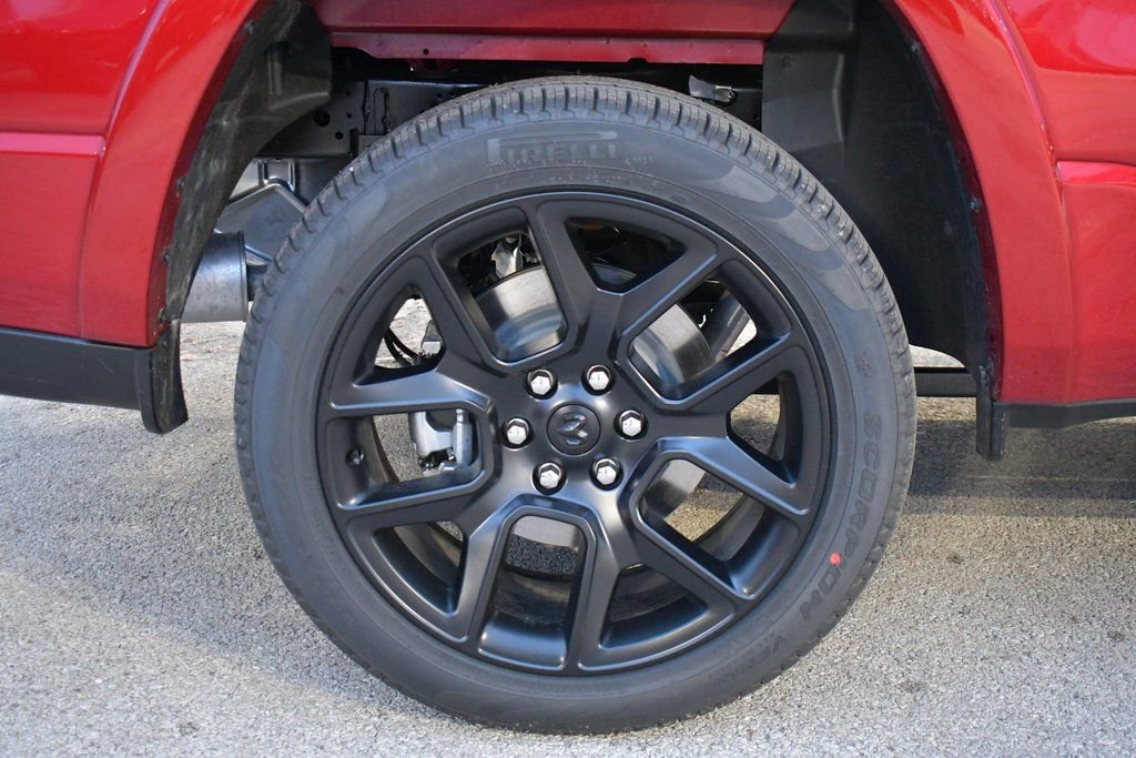New 2026 RAM 1500 Laramie AWD/4WD image 27