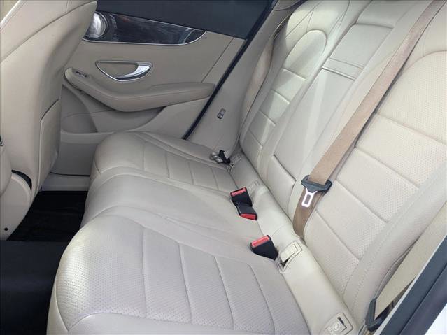 Used 2018 Mercedes-Benz GLC 300 4MATIC image 16