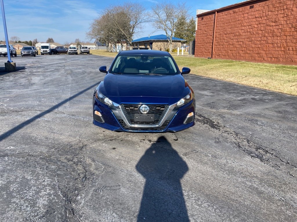 Used 2022 Nissan Altima 2.5 S image 2
