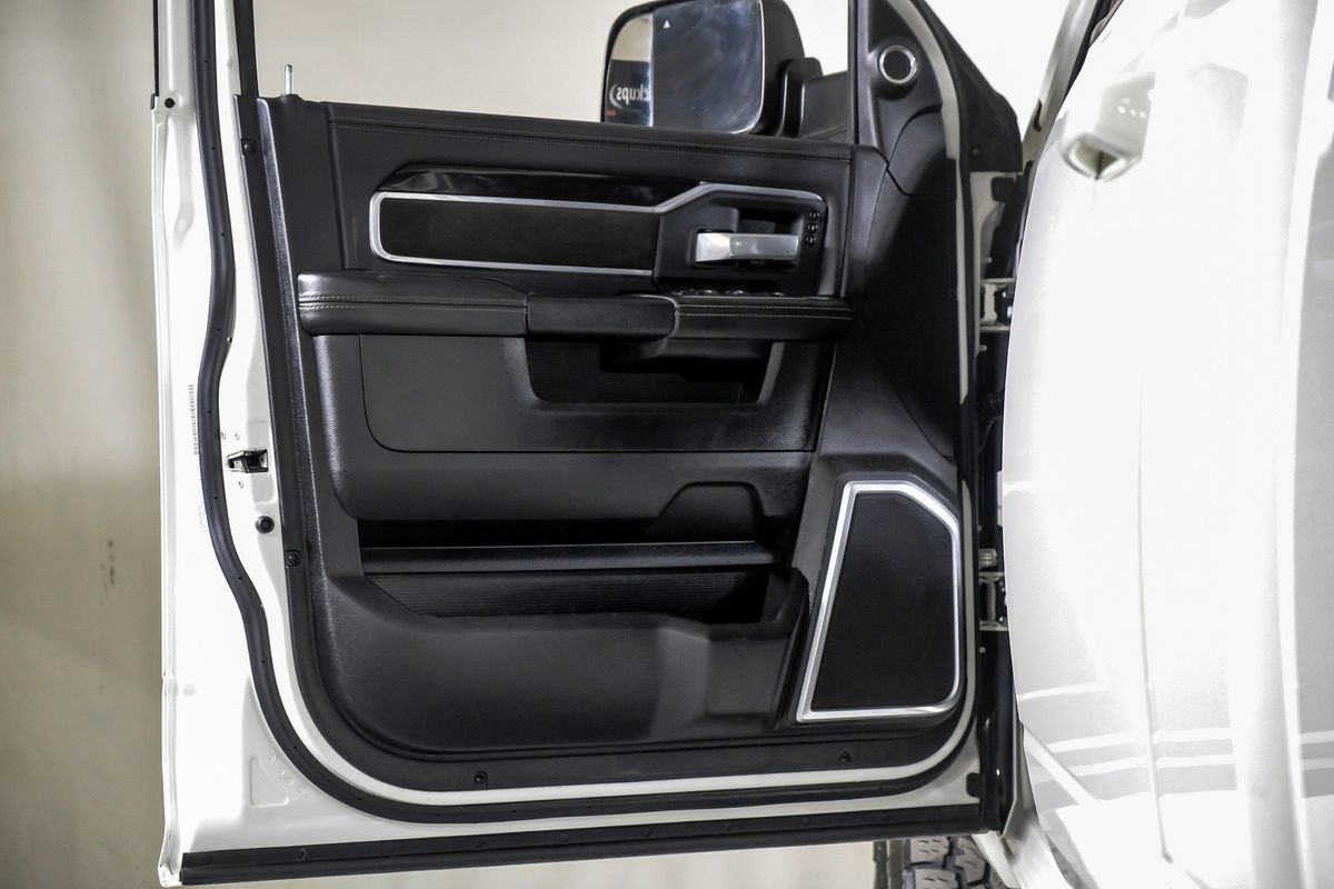 Used 2020 RAM 2500 Laramie image 34