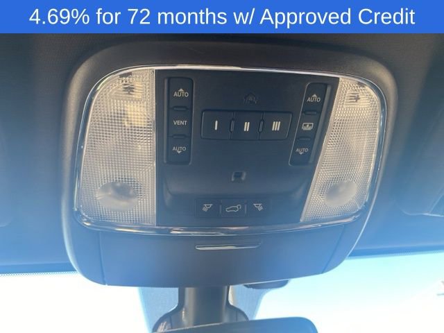 Used 2018 Jeep Grand Cherokee Overland w/ Trailer Tow Group IV image 29