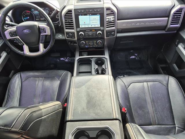 Used 2017 Ford F350 Platinum w/ Platinum Ultimate Package AWD/4WD image 18