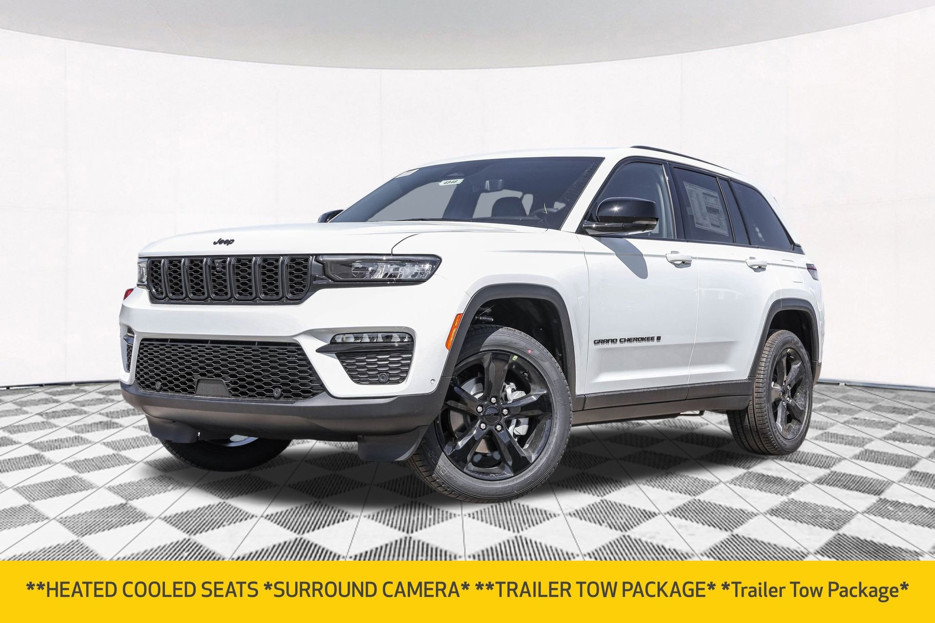 New 2025 Jeep Grand Cherokee Limited w/ Luxury Tech Group II image 2