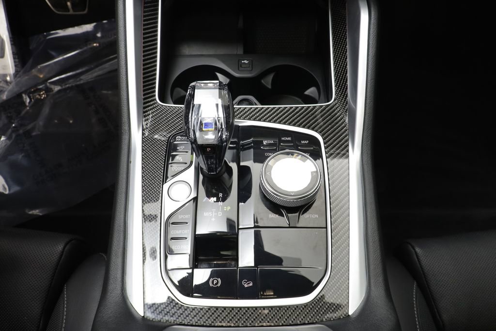 Used 2021 BMW X6 M50i w/ Executive Package image 14