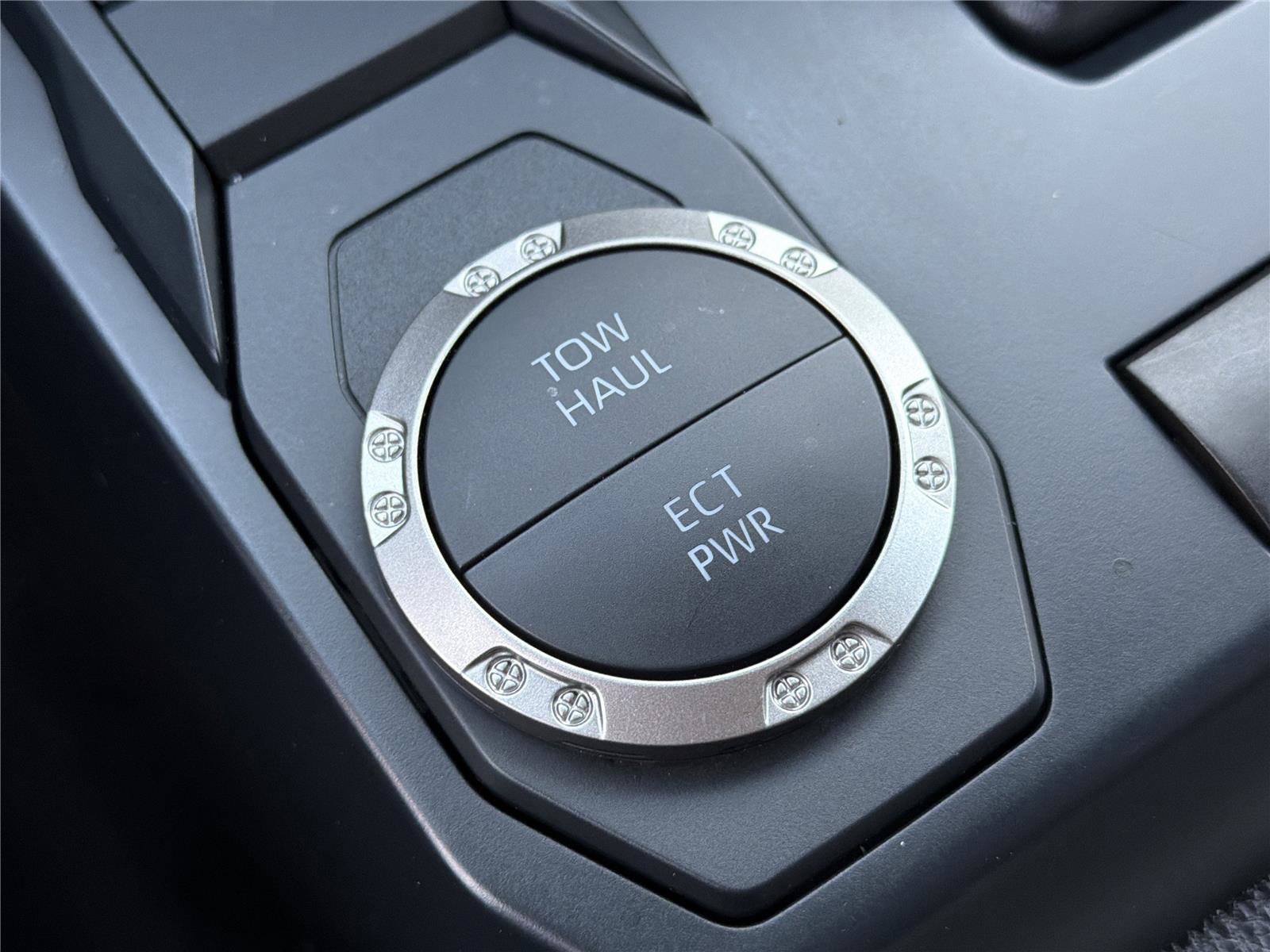 Used 2024 Toyota Tacoma SR5 image 31