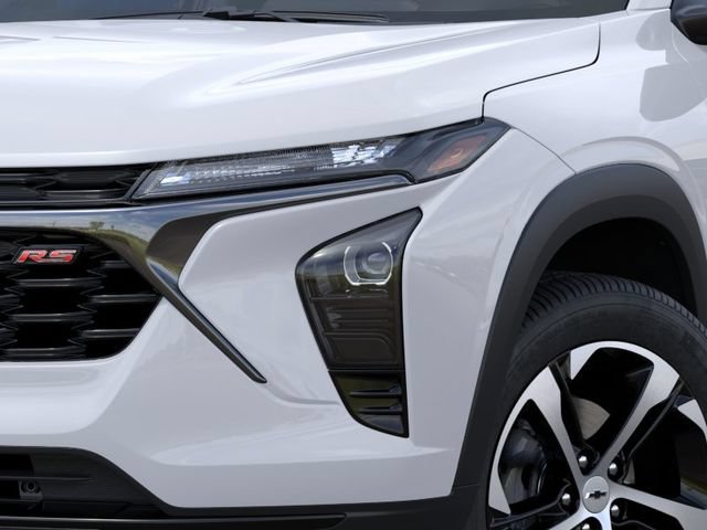 New 2026 Chevrolet Trax RS w/ Sunroof Package FWD image 10